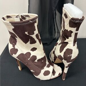 Steve Madden - ELettra Cow Print Booties. 6.5M